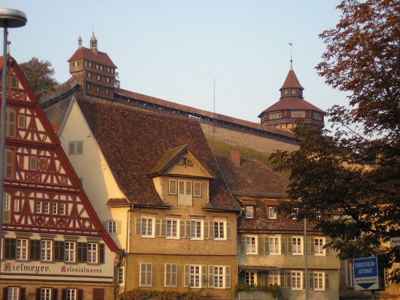 Burg Esslingen mit dem Dicken Turm rechts