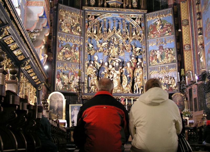 krakau-marienkirche-altar