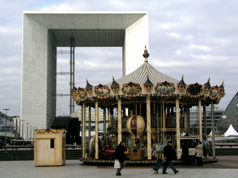 La Grand Arche in Paris La Defense