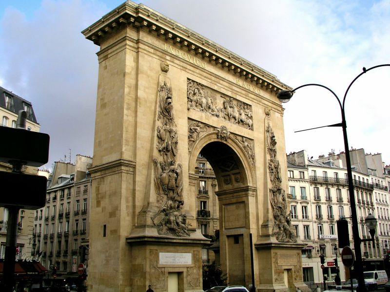 Triumphbogen Ludovico Magno an der Porte St. Denis in Paris