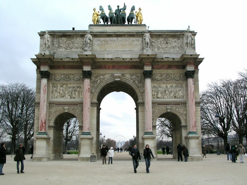 Der kleine Triumpfbogen in den Tuileries in Paris