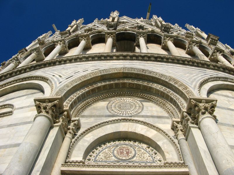 Taufkapelle (Battistero) auf der Piazza del Duomo