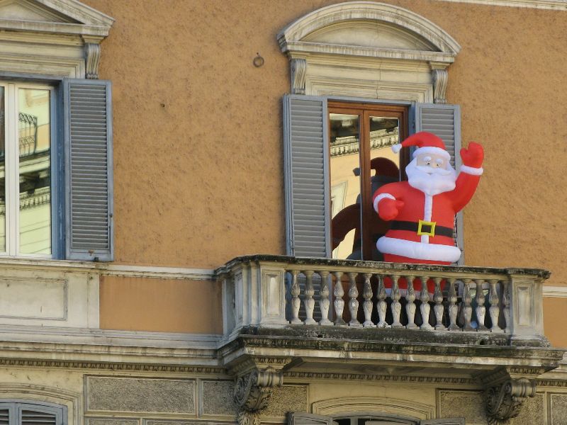 Weihnachtsmann am Corso Vittorio Emanuele II