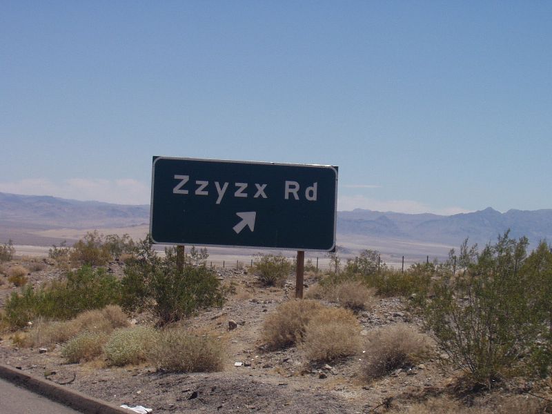 Zzyzx Road Abfahrt von der I-15