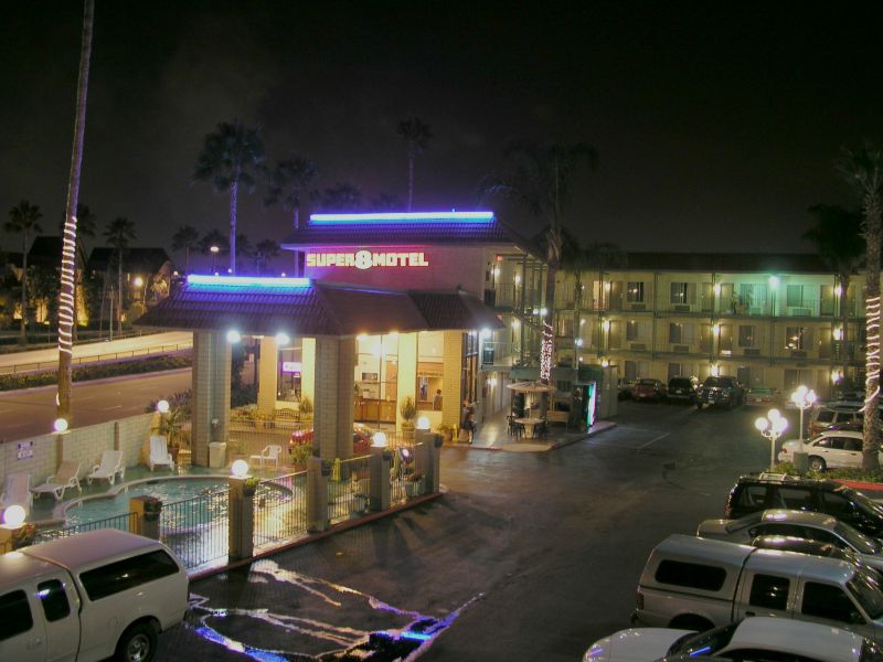 Super8- Motel Anaheim Disneylanddrive